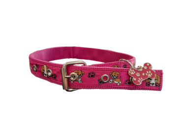 COLLAR EN CINTA DECORADA Y DIJE LARGO 70 CM REF 2014