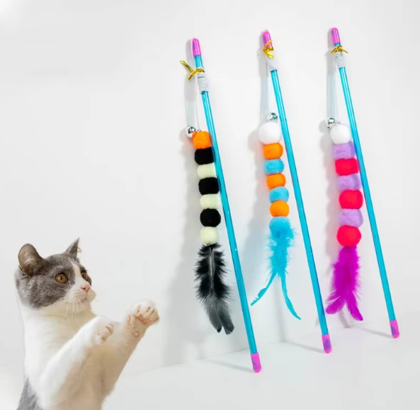 VARA GATOS CON PLUMAS 46CM REF CW17085